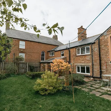 بيت للعطل Elm House - 2 Bed In On The Edge Of The District, Cumbria *